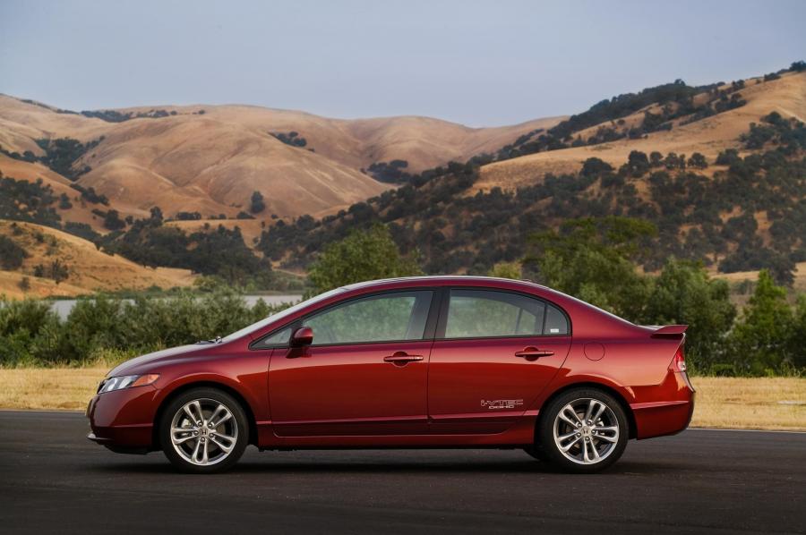  Honda Civic Si Sedan 2008 года  (фото 17 из 38)